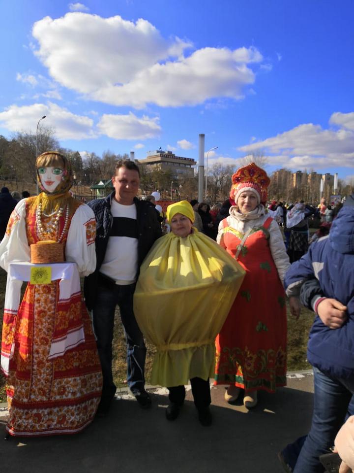 В центре г. Волгоград прошла ярмарка, в которой приняли участие представители завод СтеклоПласт В центре г. Волгоград прошла ярмарка, в которой приняли участие представители завод СтеклоПласт